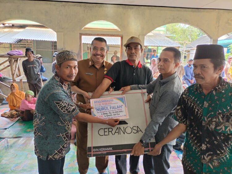 KSP Sabar Subur Aldy Berkah Salurkan Bantuan untuk Masjid Jami Nurul Falah