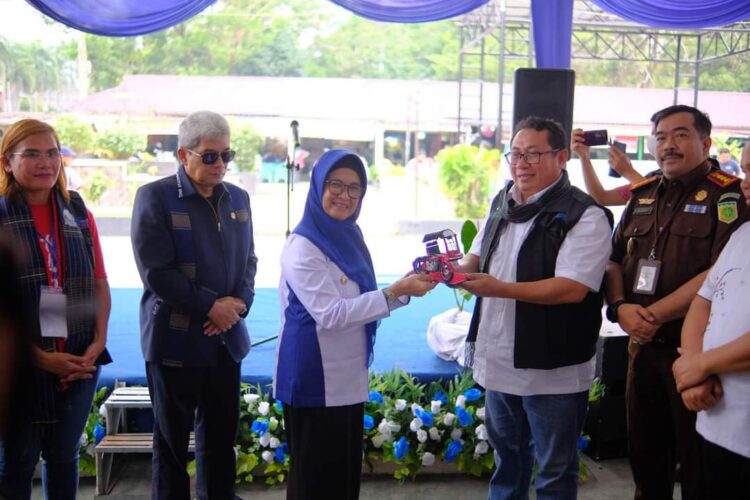 HPN 2023: Ekspedisi Geopark Kaldera Toba SMSI Disambut Puluhan Becak BSA Siantar