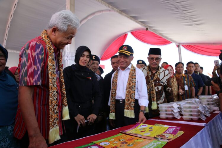 Menko PMK Tausyiah Kebangsaan Gerakan Semesta Atasi Stunting dan Kemiskinan Ekstrem