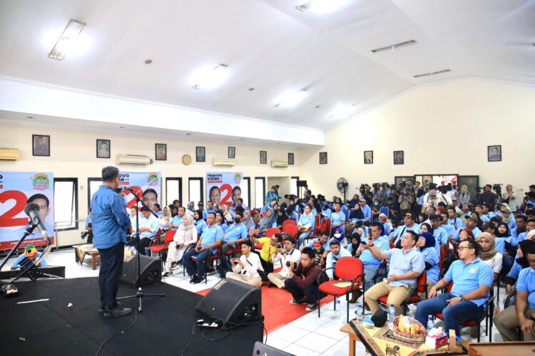 Muzani: Prabowo Siap Libatkan UMKM seperti Warteg untuk Pemenuhan Program Makan Siang Gratis