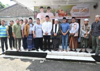 Berkah Idul Adha di Cianjur, Bupati dan Wabup Salurkan Daging Qurban untuk Masyarakat