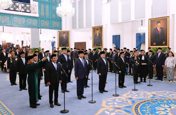 Presiden Prabowo Saksikan Pengucapan Sumpah Ketua dan Anggota Ombudsman RI